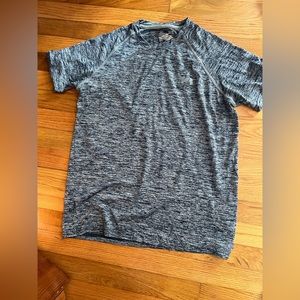 Under armour shirt